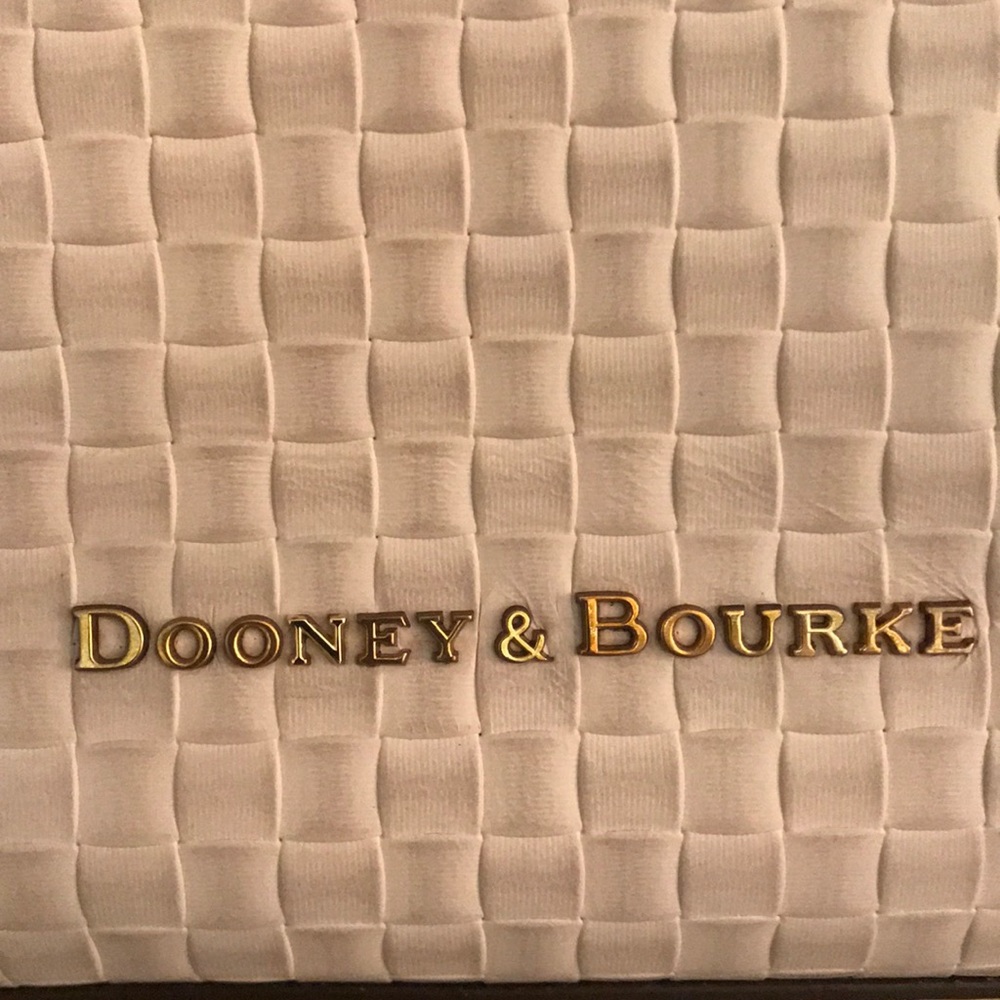 Dooney Oyster colored  leather bag NWT - Picture 7 of 16